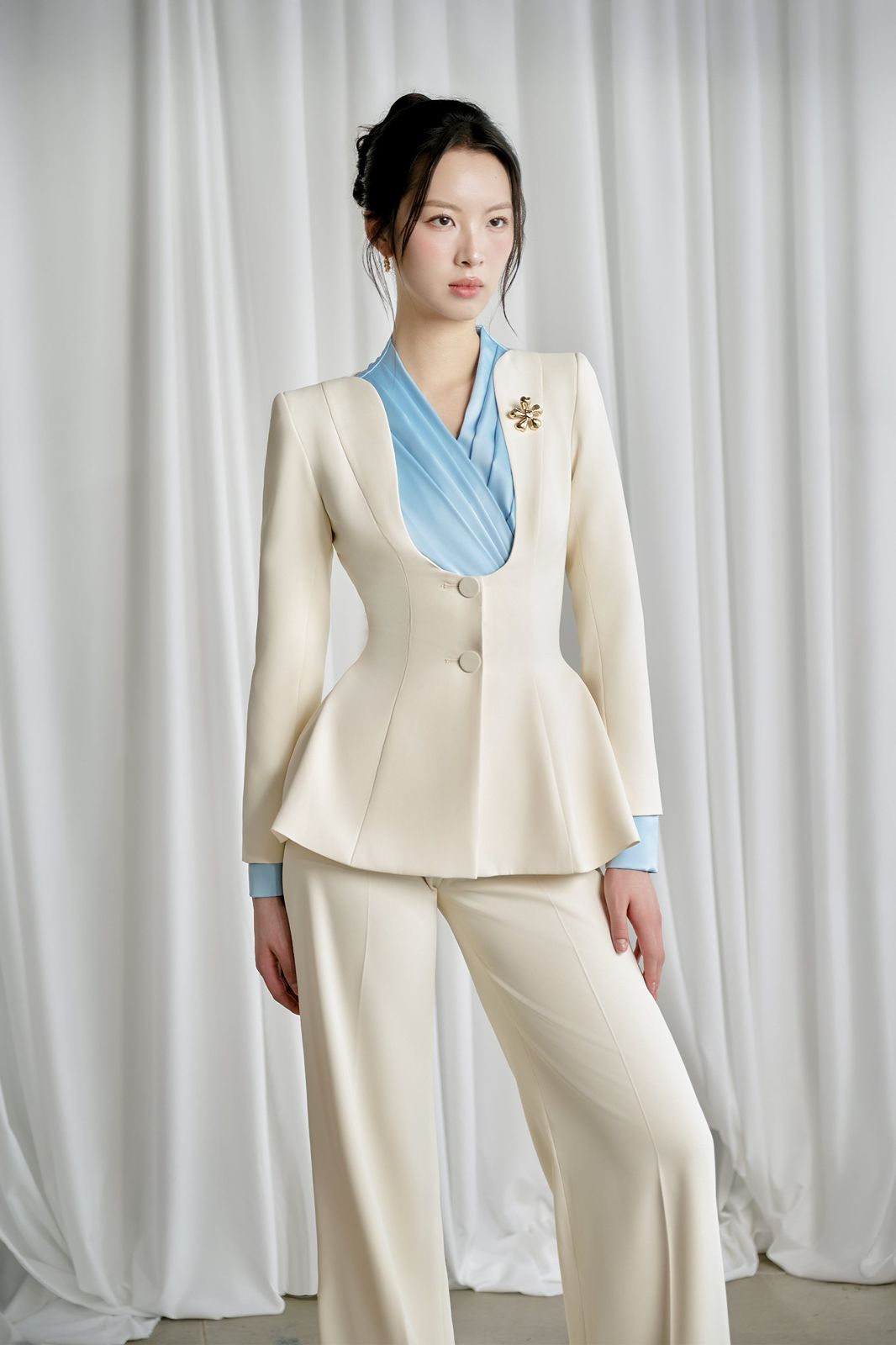 IVORY PANT SUIT